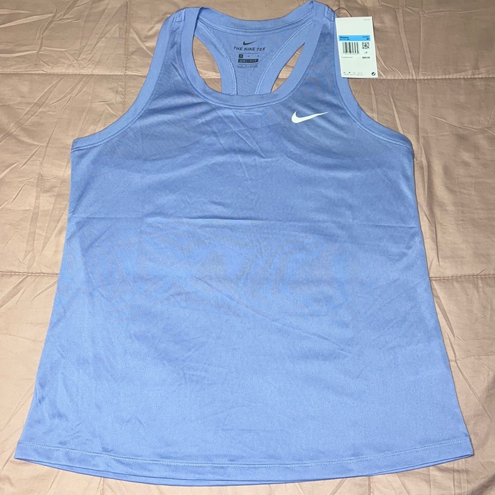 Women’s Nike The Nike Tee Dri-fit